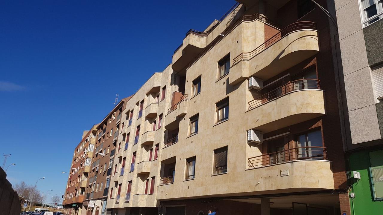 Apartamentos Anita Salamanca Eksteriør billede